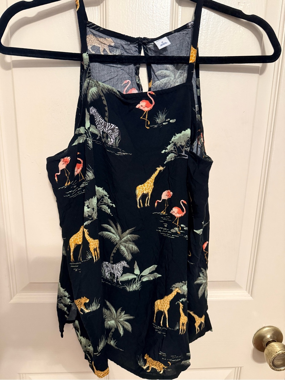 Old Navy Women’s M Black Safari Animal Print Swing Tank Flamingo Giraffe Top
